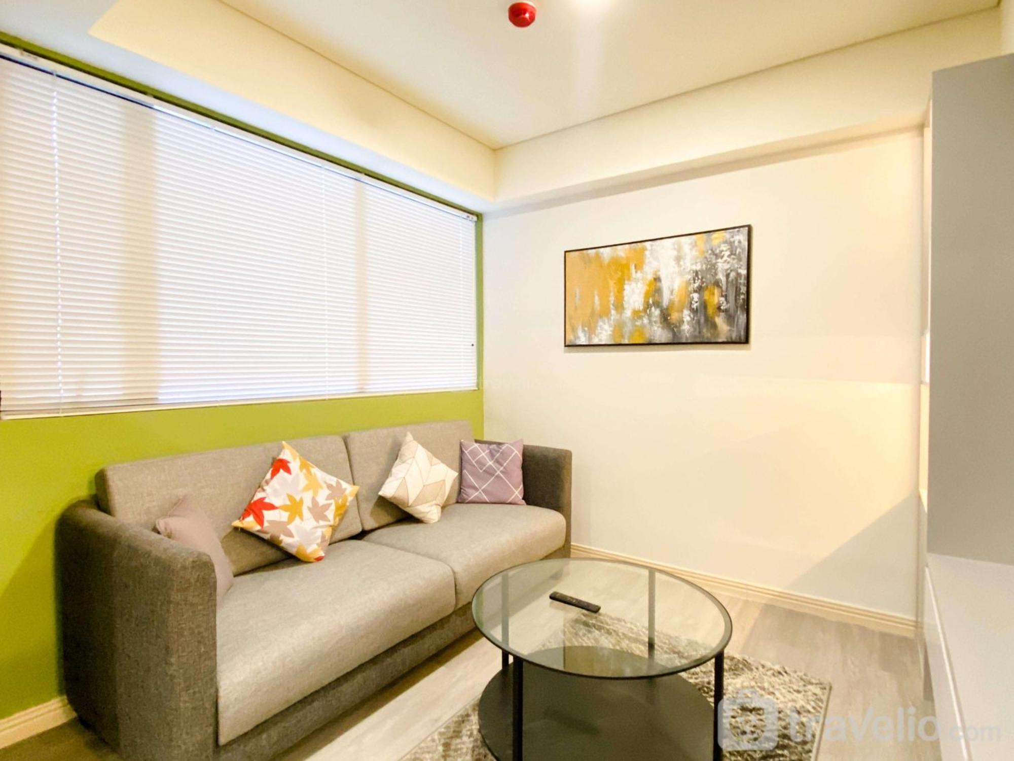 Best Homey 2Br At Meikarta Apartment By Travelio Cikarang Esterno foto